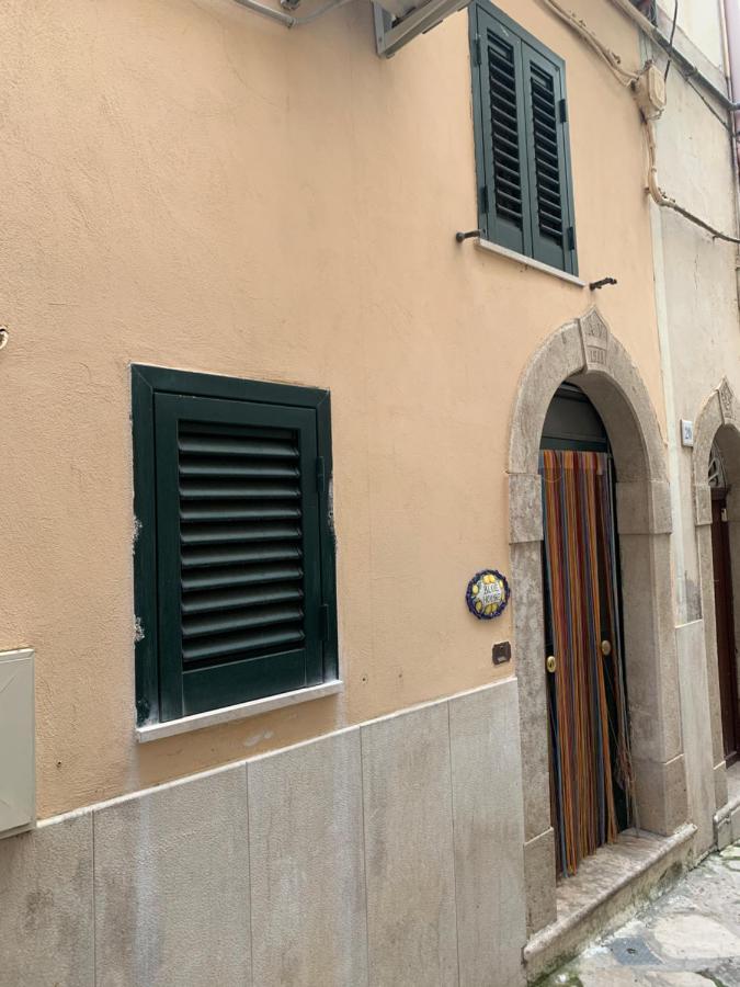 Casetta Blue House Gaeta Via Dell'Indipendenza Экстерьер фото