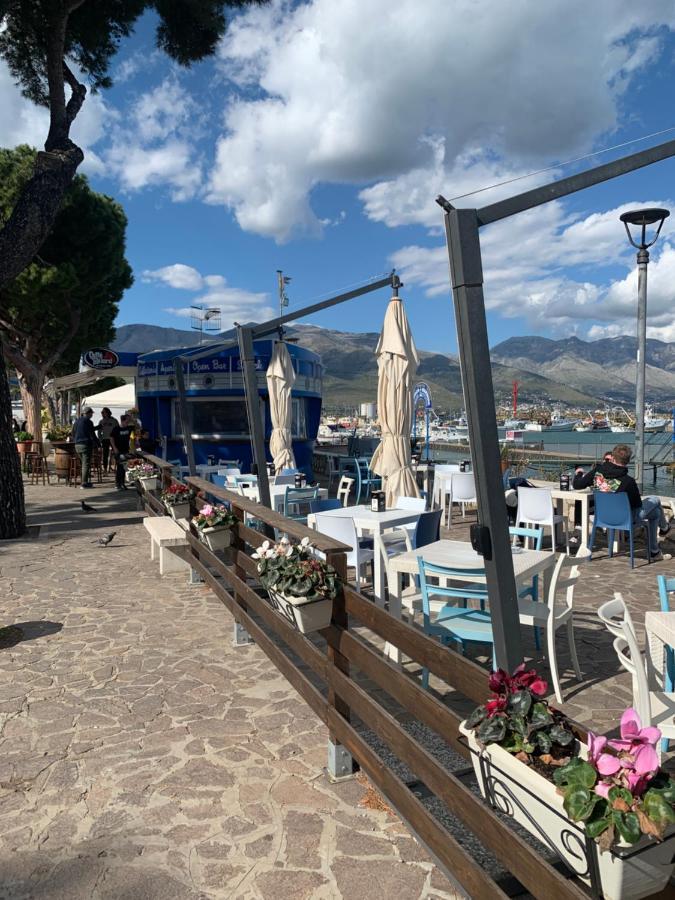 Casetta Blue House Gaeta Via Dell'Indipendenza Экстерьер фото